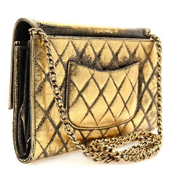 CHANEL Cracked Metallic Calfskin Quilted Zip Away Chain