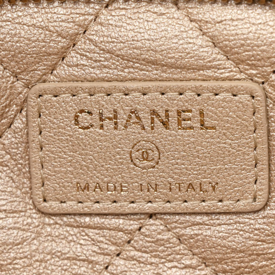 CHANEL Shiny Lambskin Pearl Clutch With Chain Black 1650502