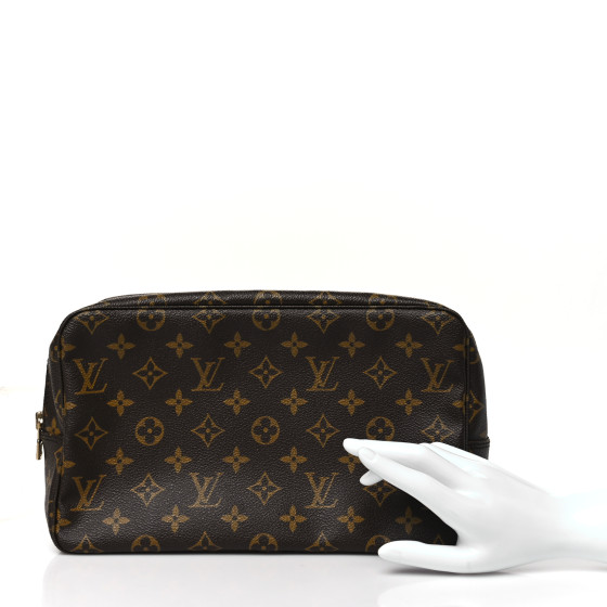 【希少】 LOUIS VUITTON Monogram Toilette Trousse 23 ポーチ LOUIS VUITTON Monogram Trousse Toilette 23 Clutch Bag M47524