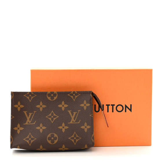 LOUIS VUITTON 　ヴィトン 　ポーチ 　モノグラム　2675 Louis Vuitton Pochette Toilette Pouch 26 Navy Blue Monogram