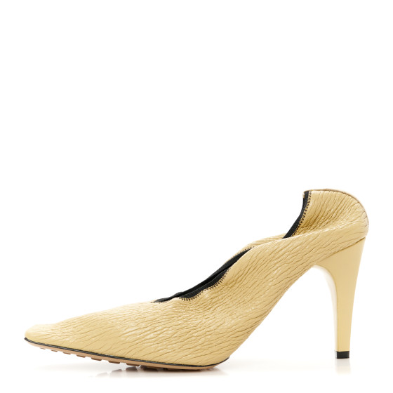 BOTTEGA VENETA Crunch Calfskin Sharpei Pumps 36.5 Tapioca