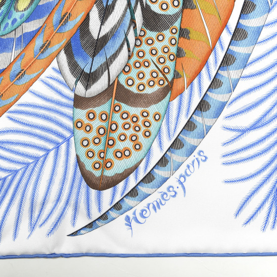 HERMES Silk Plumes En Fete Scarf 90 Blanc Turquoise