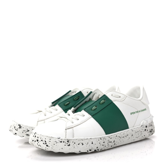 Valentino Garavani★ホワイト Open For A Change スニーカー White 'Open For A Change' Sneakers by Valentino Garavani on Sale