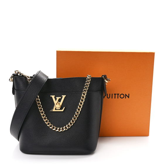 ★ Freedom ★Louis Vuitton ブラック レザー LOUIS VUITTON Calfskin Lock and Walk Bucket Black 1555188