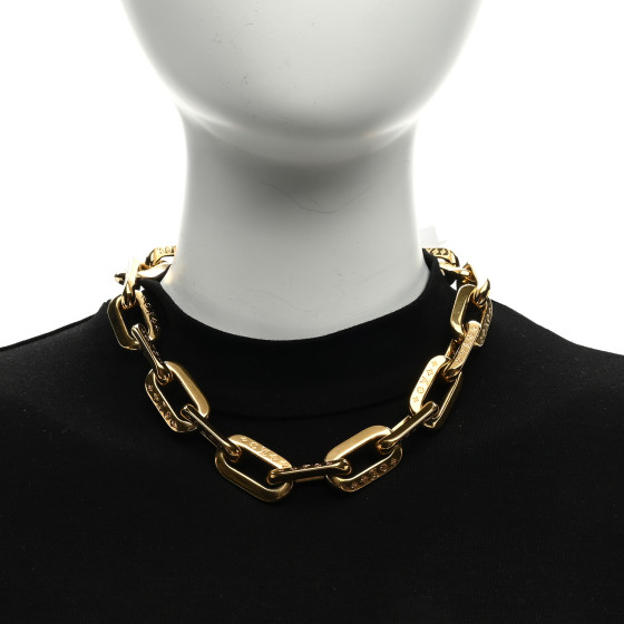 LOUIS VUITTON LV Edge Necklace MM Gold 1474639 | FASHIONPHILE