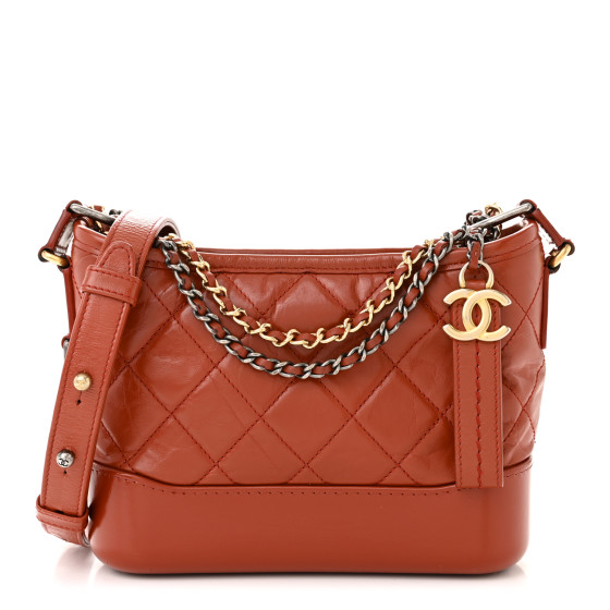 Aged Calfskin Quilted Small Gabrielle Hobo Red
