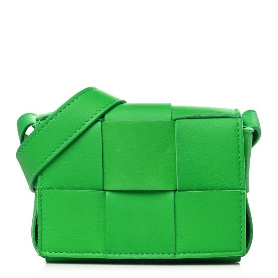 ショルダーバッグ CASSETTE MINI CROSSBODY BAG IN MAXI INTRECCIATO BOTTEGA VENETA Lambskin Maxi Intrecciato Extra Mini Cassette