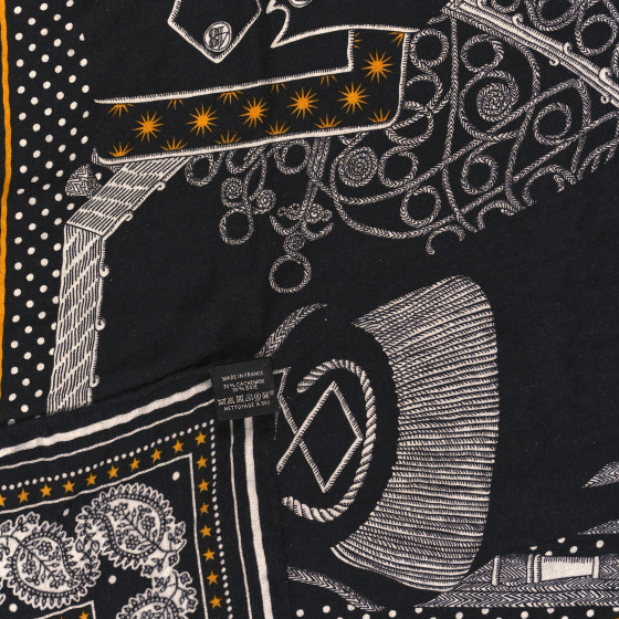 HERMES 最新作 スカーフ カレ 140 Zouaves et Dragons Bandana HERMES Cashmere Silk Zouaves Et Dragons Shawl 140 Black