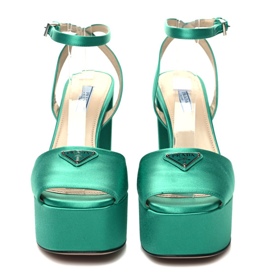 PRADA サテンサボ PRADA Satin Metal Triangle Logo Ankle Strap 40/135mm