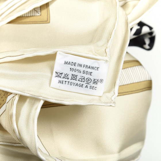 エルメス　HERMES　LES AMOUREUX DE PARIS　スカーフ Hermes 