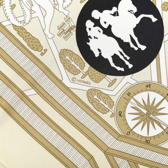 HERMES Silk Les Nouveaux Amoureux de Paris Scarf 90 668460