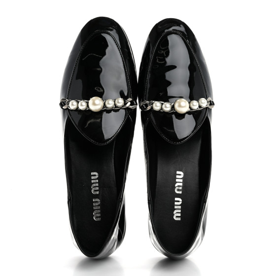 miu miu ブラックローファー チェーン装飾 miu miu ブラックローファー チェーン装飾 楽天市場】ミュウ