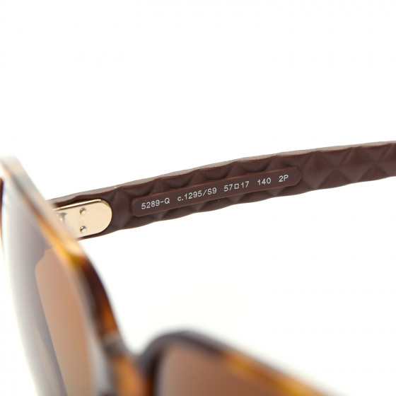 るい CHANEL Quilted CC Sunglasses 5289-Q Tortoise 781793