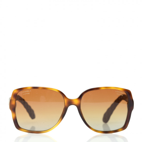 るい CHANEL Quilted CC Sunglasses 5289-Q Tortoise 781793