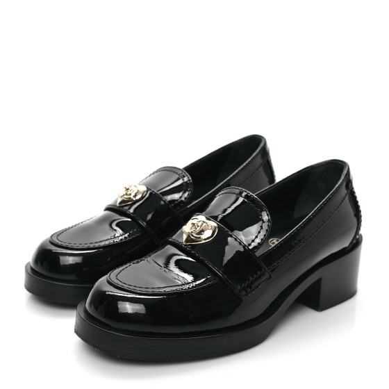 [CHANEL]★Heart Turn-lock Loafers CHANEL 23P CC Heart Loafers 35.5 *New - Timeless Luxuries