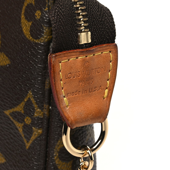 LOUIS VUITTON Monogram Mini Pochette Accessories 1634073