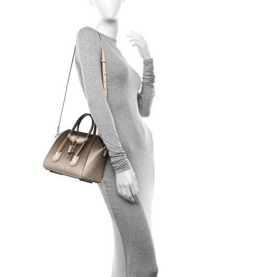 GIVENCHY Box Calfskin Gradient Mini Lock Antigona Shoulder