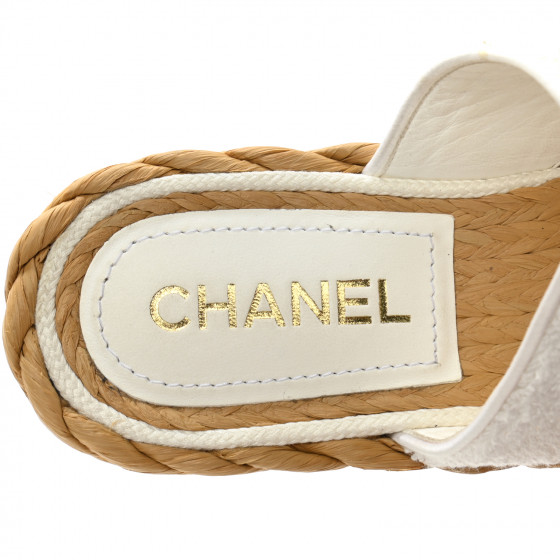 CHANEL Terry Cloth Raffia CC Logo Thong Sandals 37 White