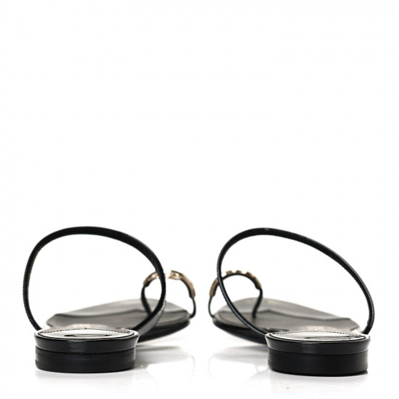 CHANEL Patent CC Toe Ring Sandals 37 Black 1028744