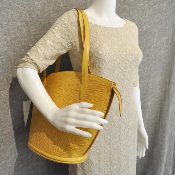 【残少!】SALE Louis Vuitton ルイヴィトン SAINT JACQUESバッグ LOUIS VUITTON Epi Saint Jacques Long Straps Yellow 26139