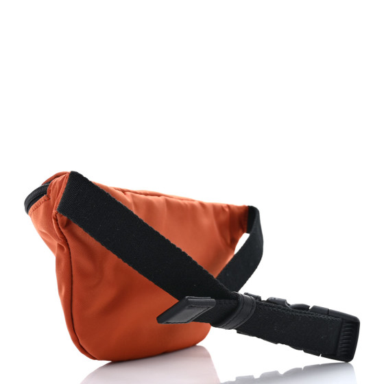 【送料&関税込】Dolce & Gabbana Nylon Belt Bag Small nylon belt bag with rubberized logo in Black for Men