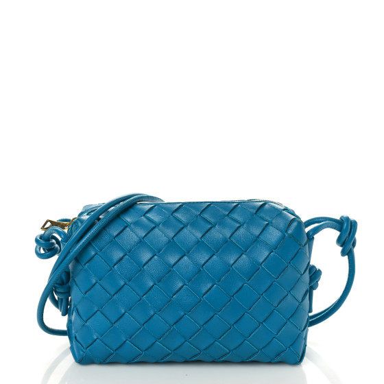 ☆人気☆【BOTTEGA VENETA】☆MINI LOOP CROSSBODY BAG☆BLUE☆ BOTTEGA VENETA Nappa Intrecciato Mini Loop Camera Bag