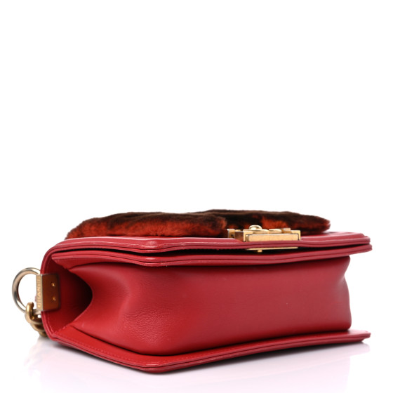 【MOLLIOLLI】24FW SQUARE DAILY FUR BAG (RED) SQUARE DAILY FUR BAG – RED @molliolli.official ✔️ Sac en