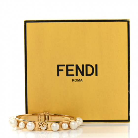 FENDI Metal Pearl Logo Bracelet S Gold 1068454 | FASHIONPHILE