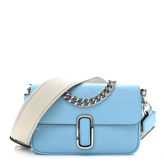 MARC JACOBS THE BEAUTY BAG ライトブルー MARC JACOBS Calfskin Shutter Camera Crossbody Bag Light Blue