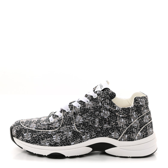 CHANEL Tweed CC Sneakers 40.5 Grey Black 1485370 | FASHIONPHILE