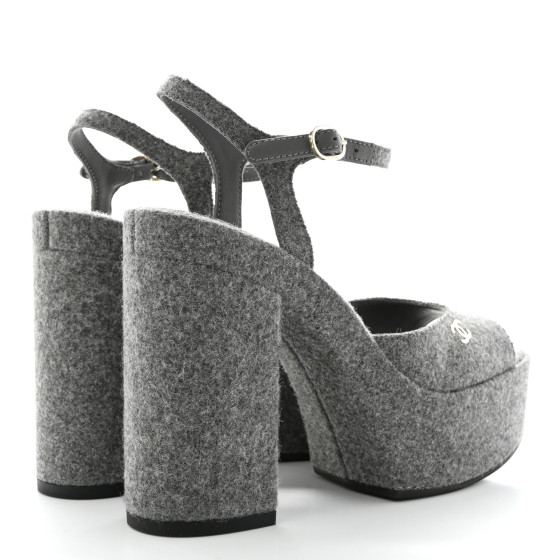 [CHANEL]★Shearing wool sandals & socks CHANEL Shearing Fur Sandals CC Logo EU 39 Black Used From