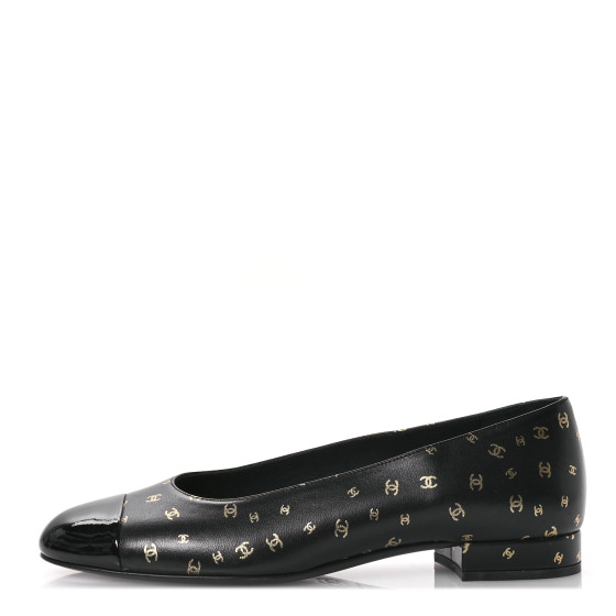 スニーカー Chanel Ballerina Flat Lambskin & Black Black CHANEL Black Interlocking CC Logo Lambskin Ballet Flats With
