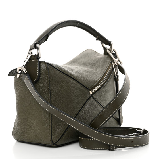 【関税送料込】Loewe Leather Puzzle Shoulder Bag Khaki Green LOEWE Calfskin Small Puzzle Bag Khaki Green 1672863
