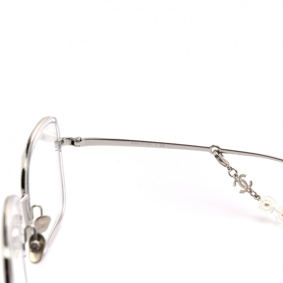 シャネル　48. CHANEL Metal Removable Pearl Chain Square Eyeglasses 2195-S