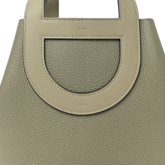 HERMES Taurillon Clemence Swift In-The-Loop 23 Bag Sauge