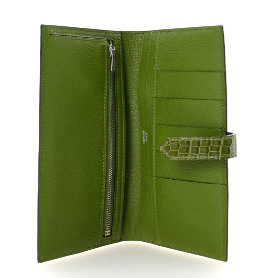 HERMES Shiny Alligator Bearn Wallet Cactus 1677175
