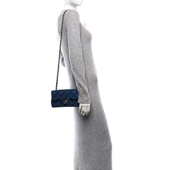 【CHANEL】Quilted Mini Rectangular denim Caviar★ショルダー CHANEL Denim Quilted Mini Rectangular Flap Dark Blue 1622914