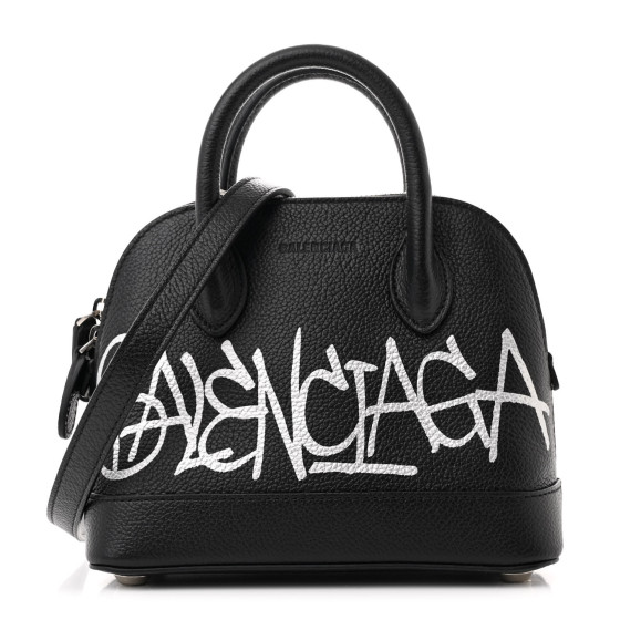 J*J様 BALENCIAGA limited graffiti leather J*J様 BALENCIAGA limited graffiti leather - メルカリ