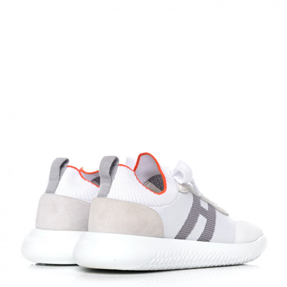 エルメス カレ40x40 Croquins Champs de Courses（Hermès