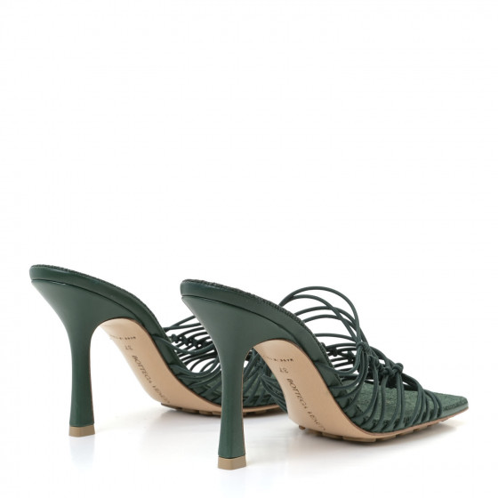 BOTTEGA VENETA Raffia Elasticized Stretch Mule Sandals 37