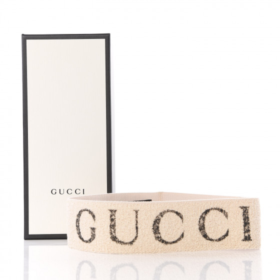 GUCCI GGロゴデザイン 耳あて ホワイト GUCCI GGロゴデザイン 耳あて ホワイト colemo_ybd527390001
