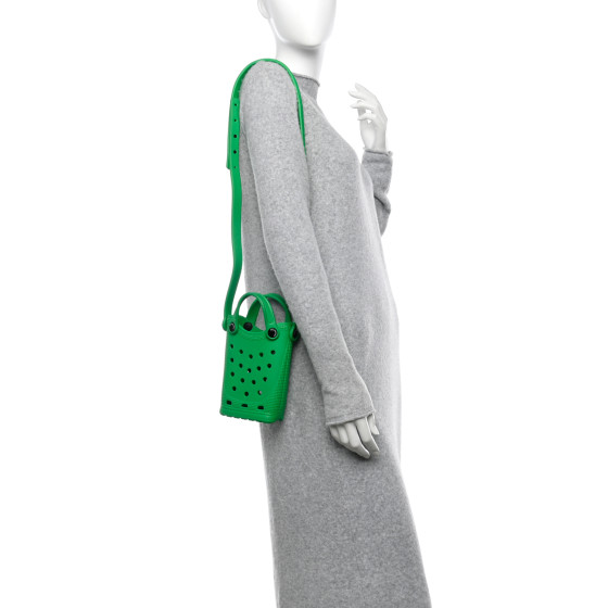 【BALENCIAGA】Crocs Phone Holder ストラップ付き ラバー BALENCIAGA】Crocs Phone Holder ストラップ付き ラバー