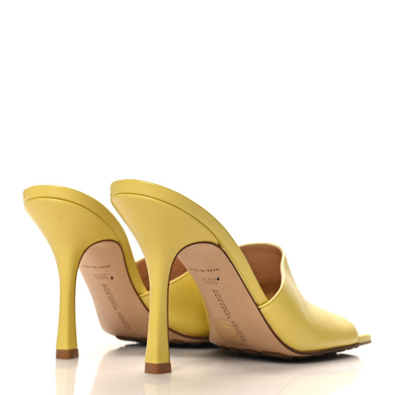 BOTTEGA VENETA Lambskin Stretch Mule Sandals 39.5 Pear
