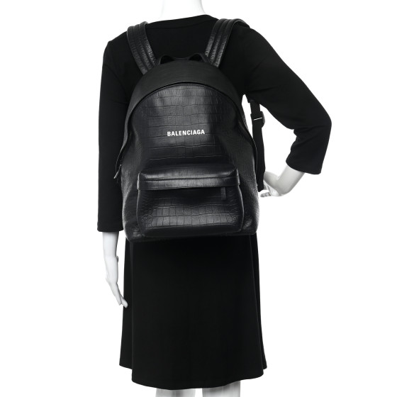 【美品】BALENCIAGA EVERYDAY BACKPACK L Balenciaga Everyday Logo-Print Leather Backpack | Hypebae