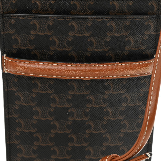 【CELINE】日本未入荷！PHONE POUCH WITH FLAP IN TRIOMPHE CELINE Triomphe Canvas Lambskin Phone Pouch With Flap Tan