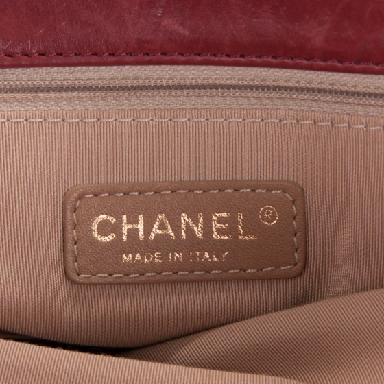 魅力的な価格 Quilted Calfskin CHANEL Medium 168361 Red Tote Chain Retro 小物