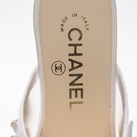CHANEL Lambskin Mesh Flower Pearl CC Mules 37.5 White 194798