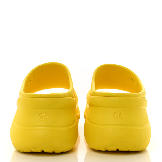 BALENCIAGA X CROCS Rubber Womens Pool Slides 40 Lemon