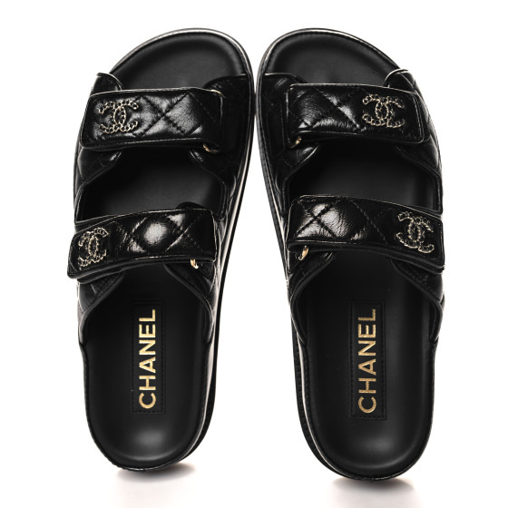 [CHANEL]★Velcro Cubic Sandals CHANEL VELCRO DENIM QUILTED DAD SANDALS – Caroline's Fashion