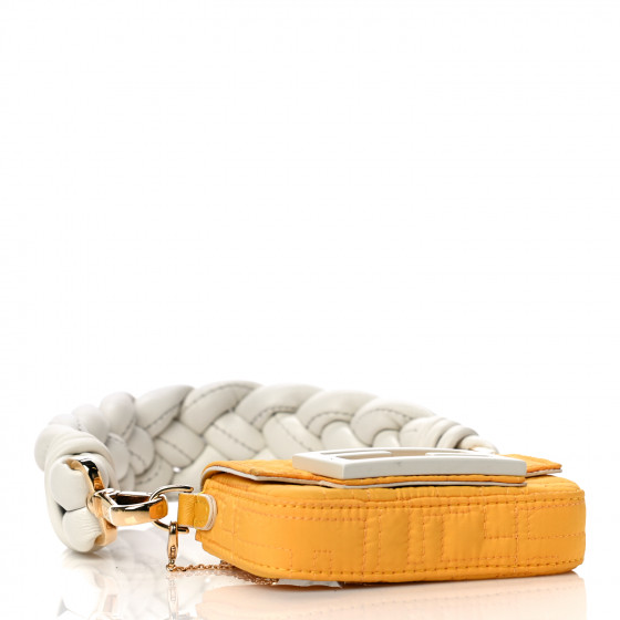 【FENDI】Nano Baguette Maxi Handle ★関税送料込み 今だけ】FENDI MARC JACOBS Nano Baguette Maxi Handle☆白